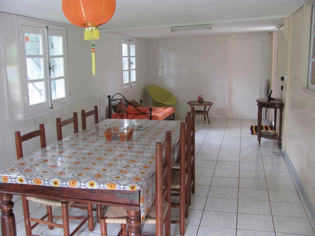 Les Bungalows Du Mont-Auban Sainte-Clotilde Екстериор снимка